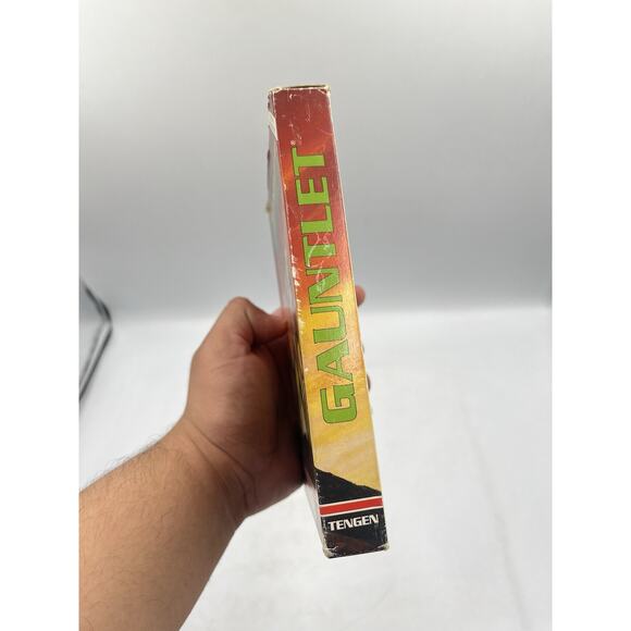 Gauntlet - Nintendo NES Video Game Tengen Black Cartridge Complete CIB - Picture 8 of 16